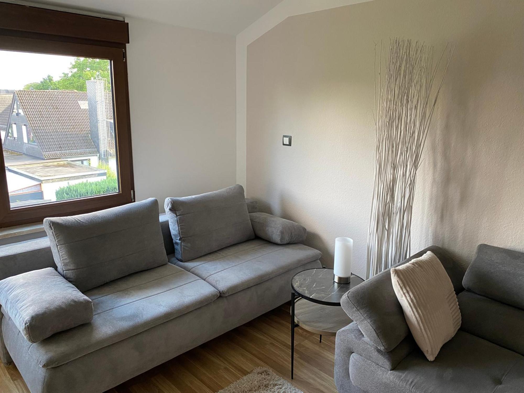 Unter Dem Dach Mit Parkplatz Apartment Bremen Ngoại thất bức ảnh